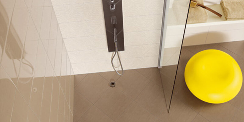 Fliesen für barrierefreie Duschen